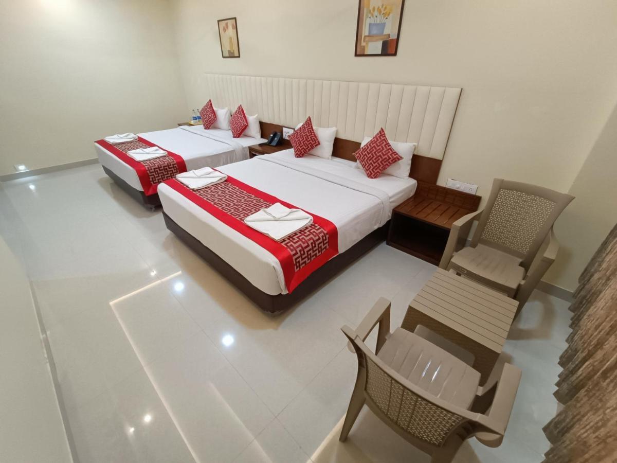 Hotel Sri Aswin Grand Nāmakkal Exterior foto