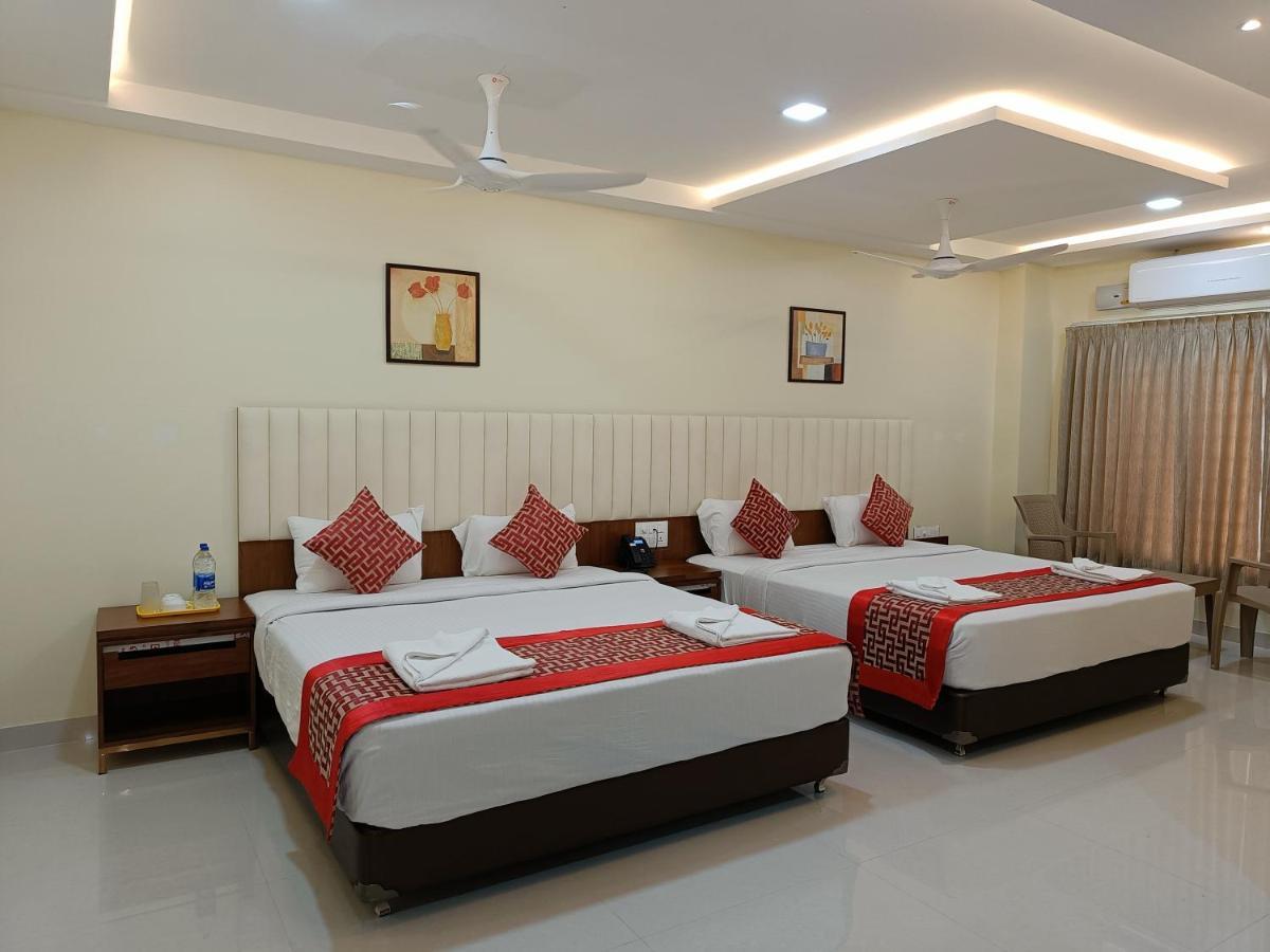 Hotel Sri Aswin Grand Nāmakkal Exterior foto
