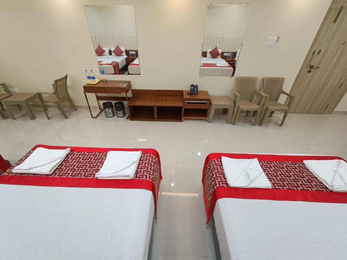 Hotel Sri Aswin Grand Nāmakkal Exterior foto
