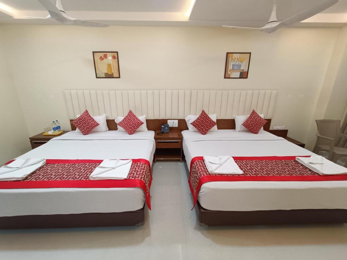Hotel Sri Aswin Grand Nāmakkal Exterior foto