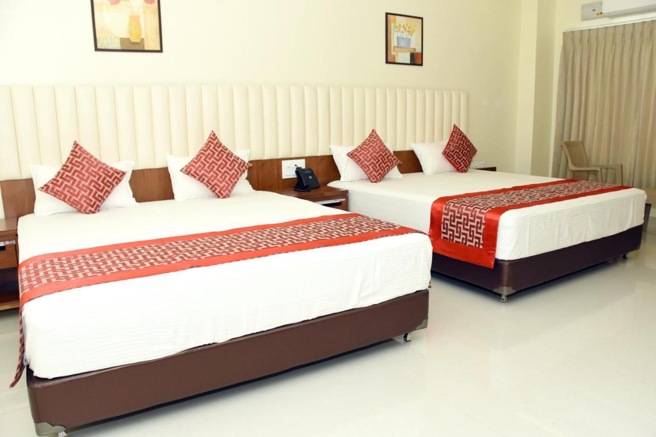Hotel Sri Aswin Grand Nāmakkal Exterior foto